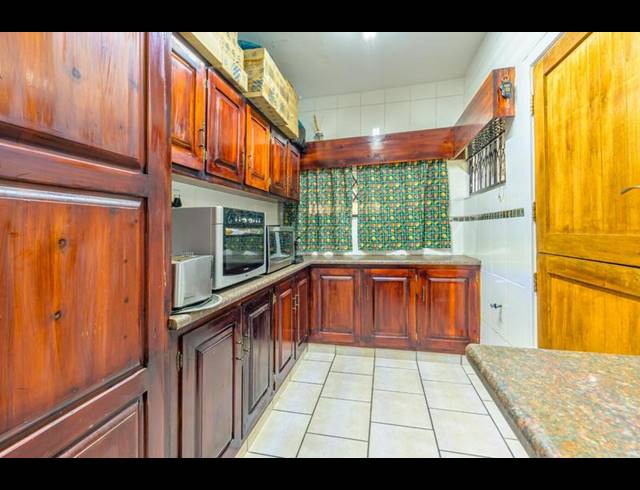 4 BEDROOM HOUSE FOR SALE IN PELHAM